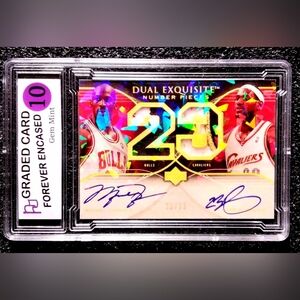 Michael Jordan, Lebron James Cracked Ice Dual Autograph Basketball Card Limited